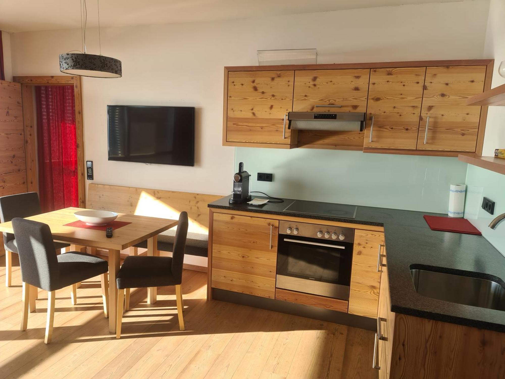 Apartment Panoramablick Gerlitzen Inkl Hotelanbindung Pölling Kültér fotó