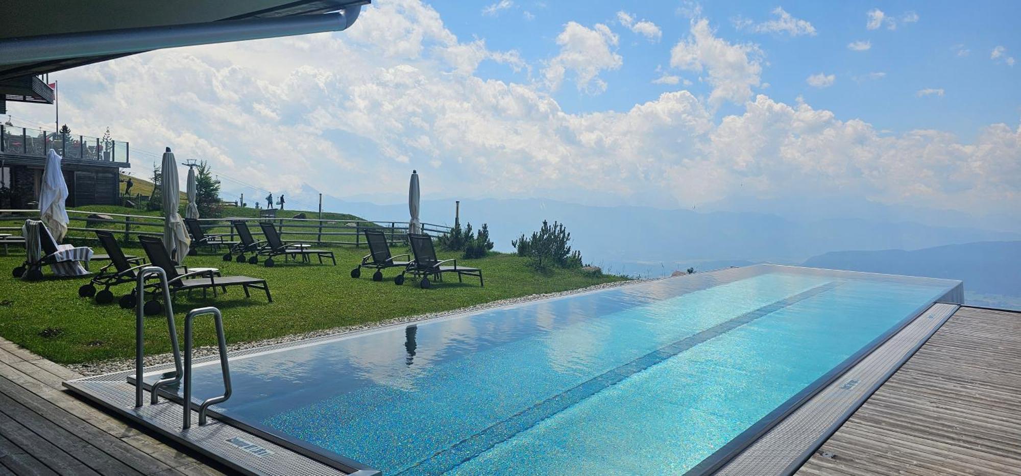 Apartment Panoramablick Gerlitzen Inkl Hotelanbindung Pölling Kültér fotó